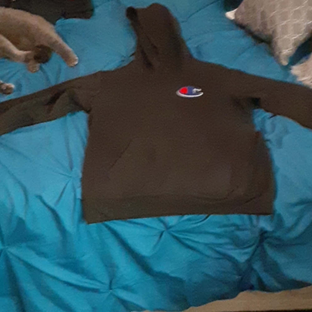 Champion black pullover sweater